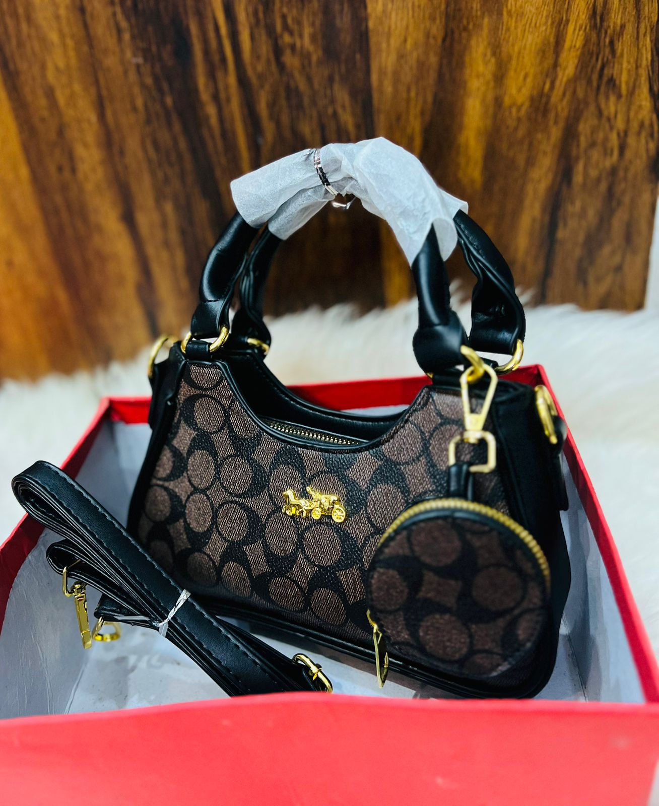 Handbags👜
