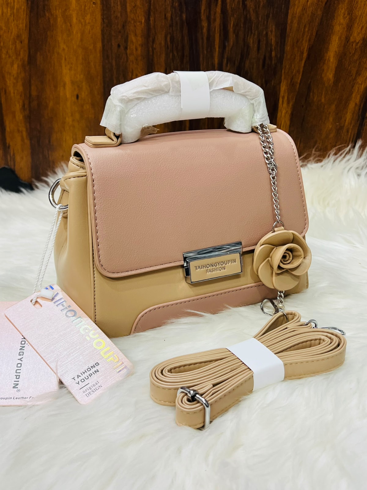 Handbags👜