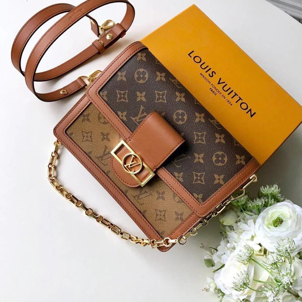 Handbags👜