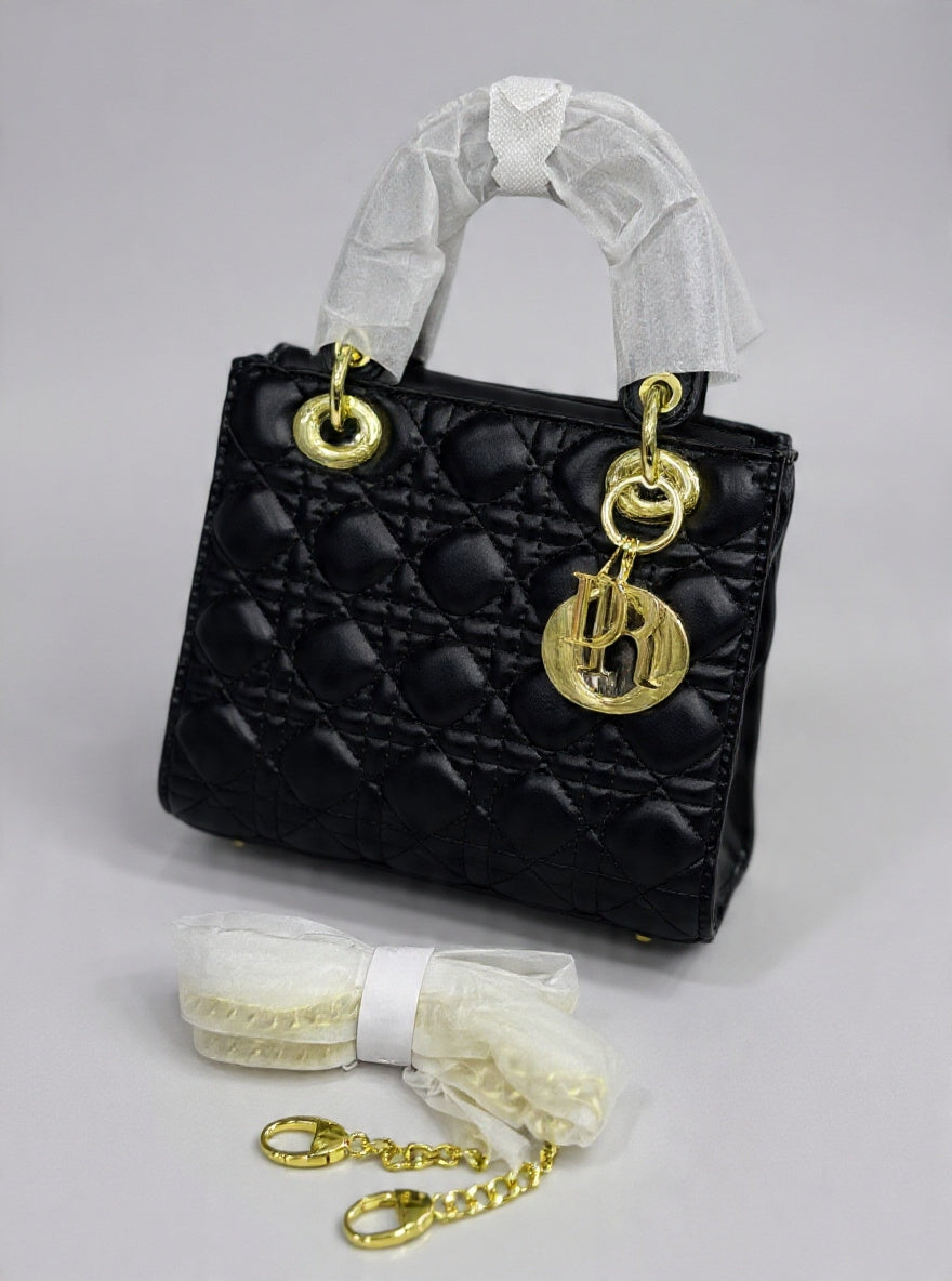 Handbags👜