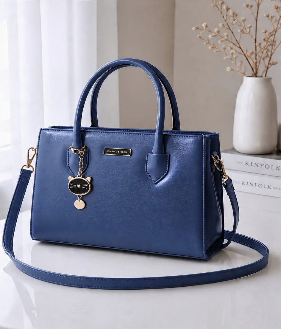 Handbags👜