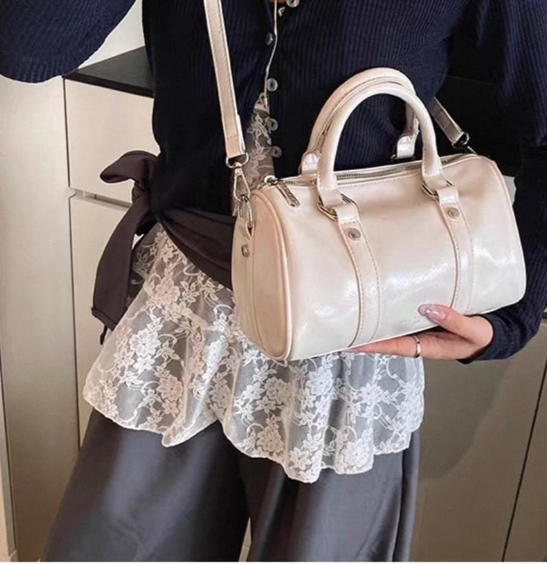 Handbags👜