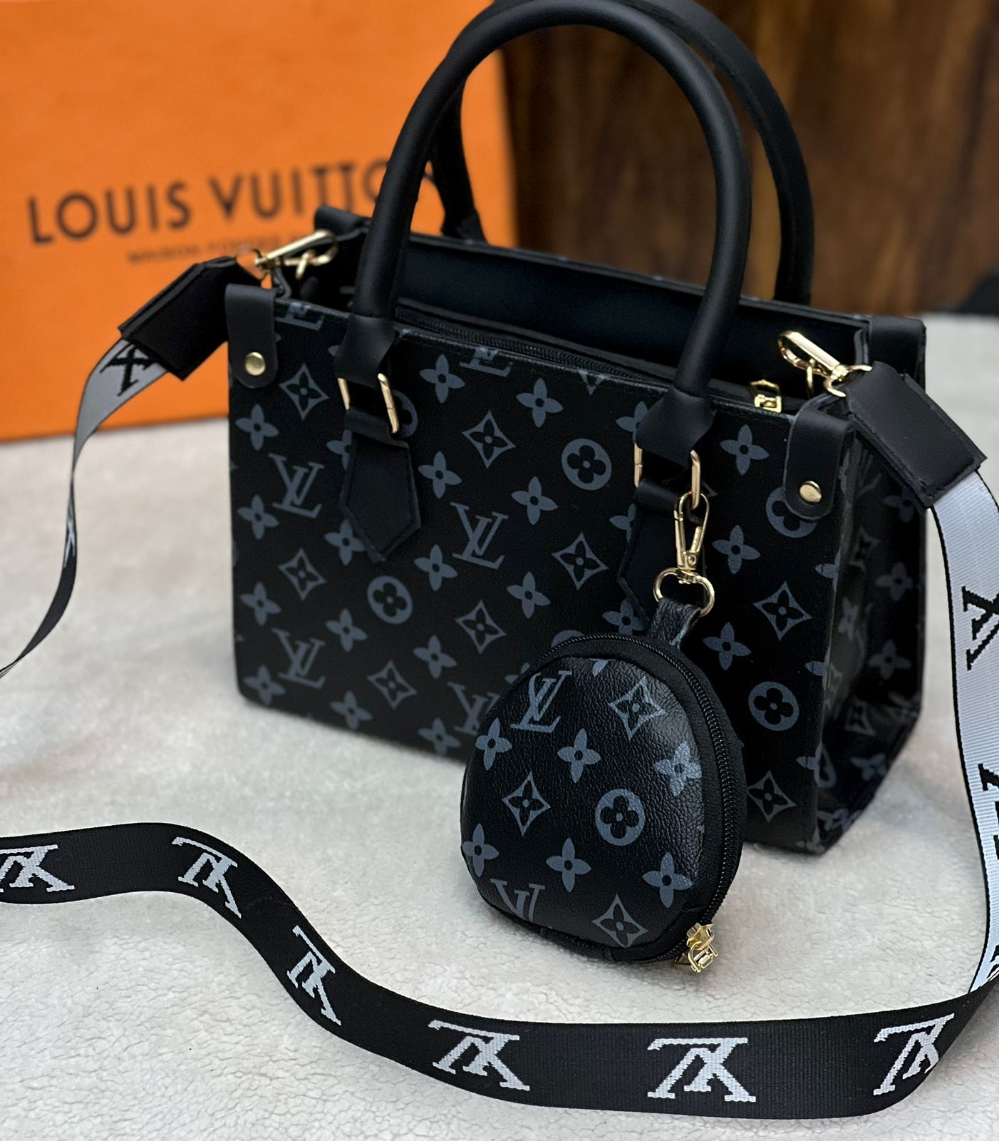 Handbags👜