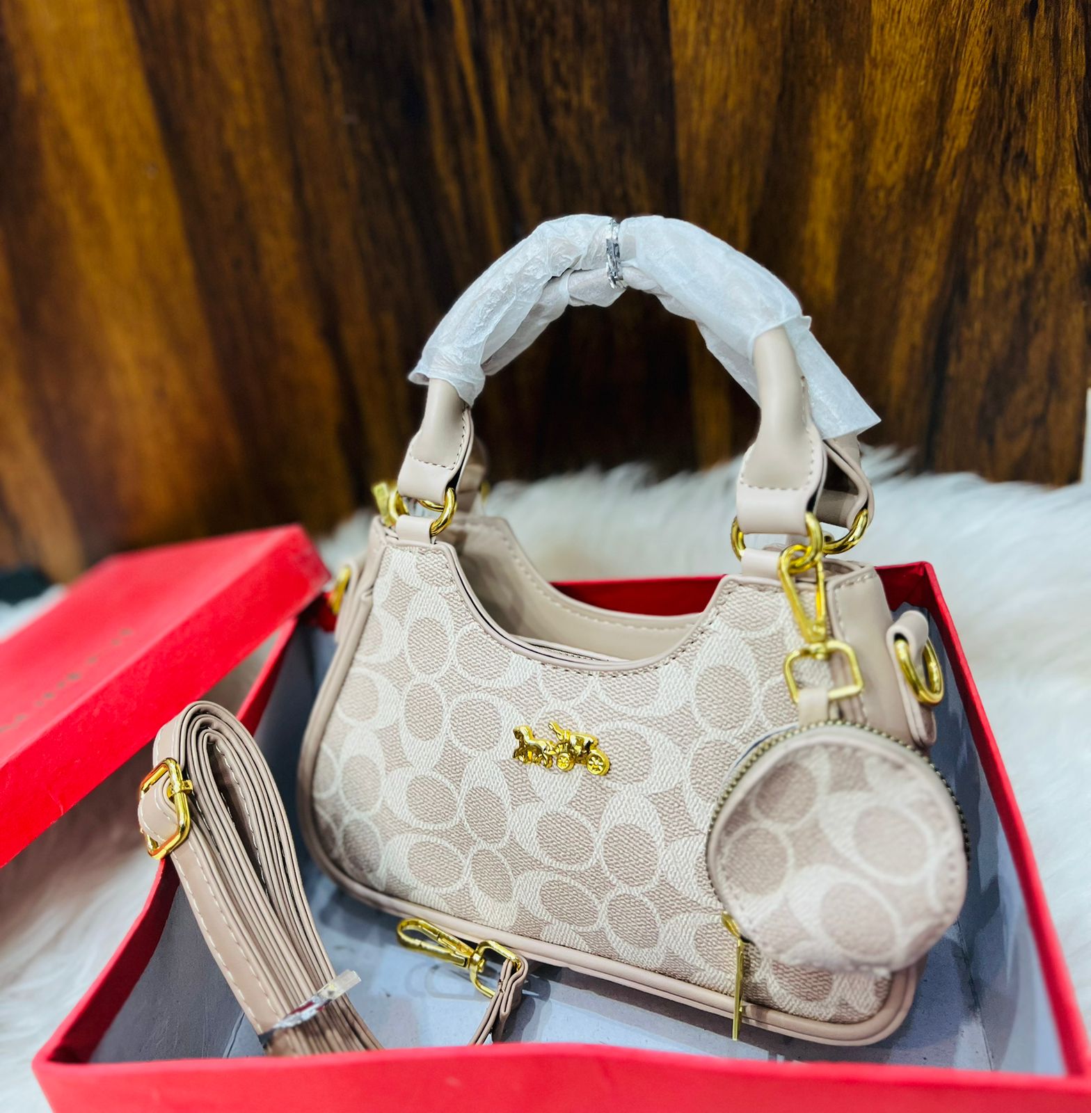Handbags👜