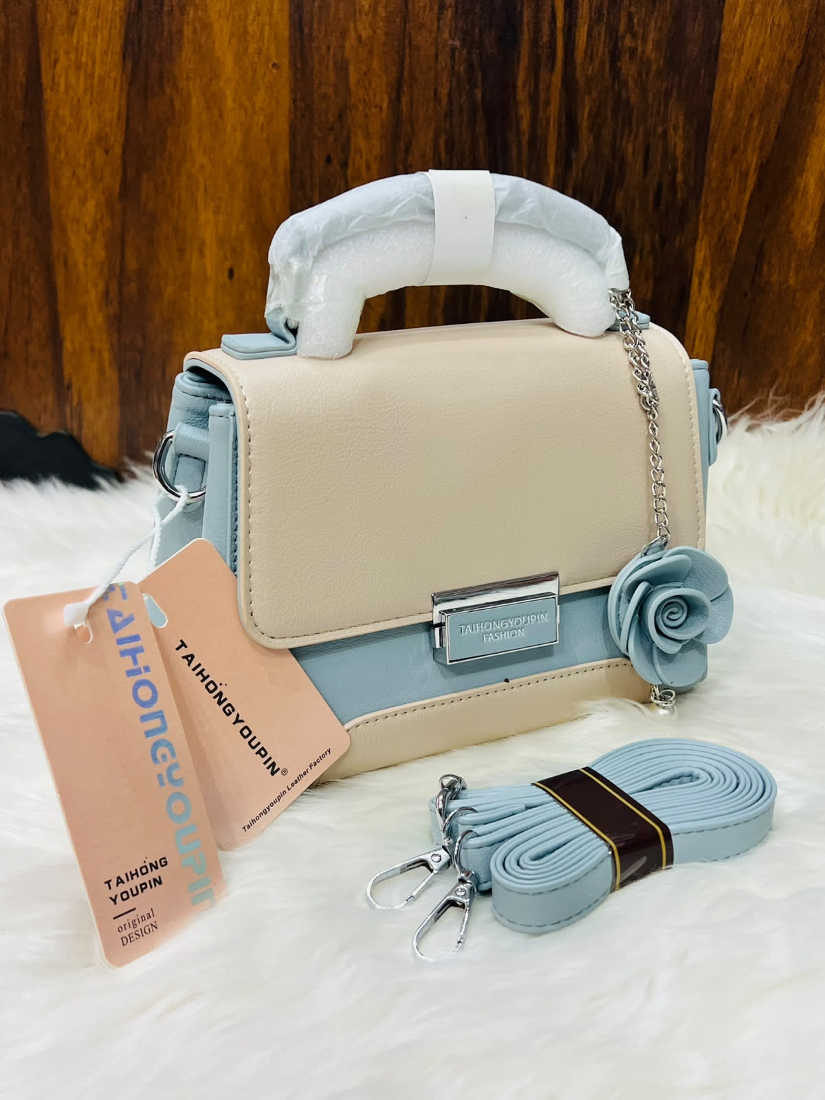 Handbags👜