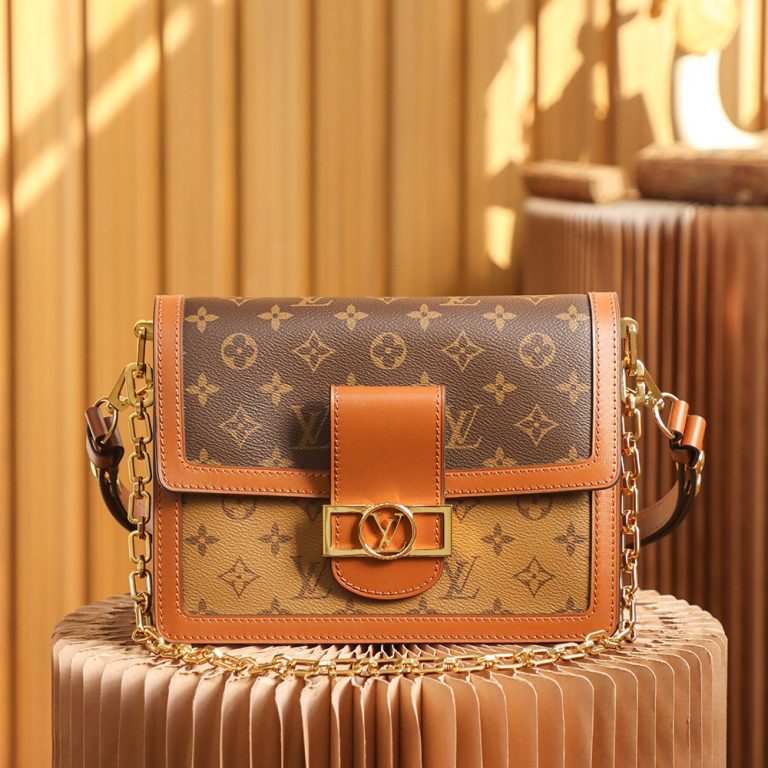 Handbags👜