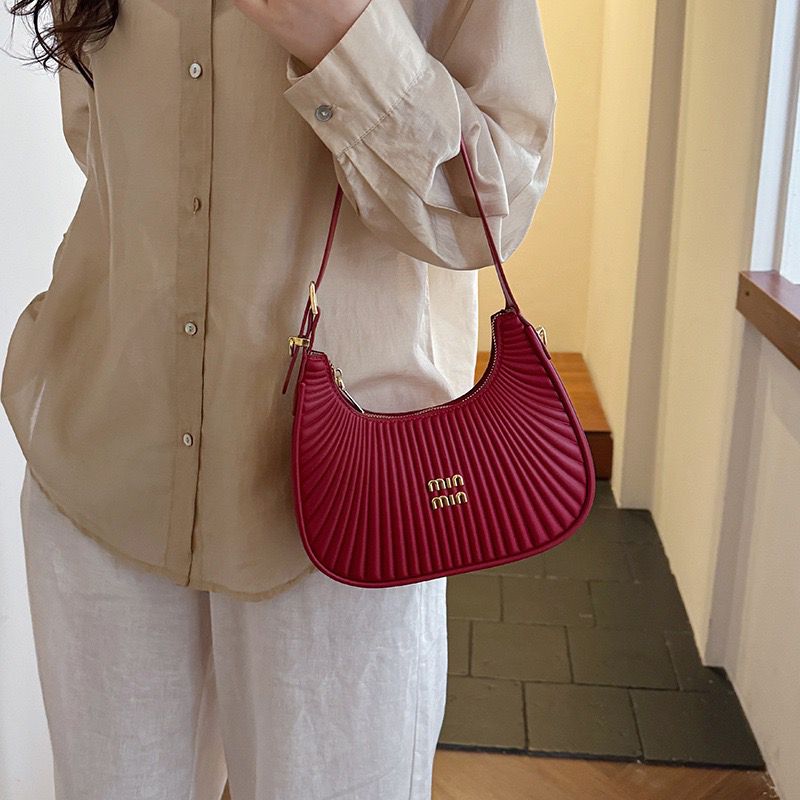 Handbags👜