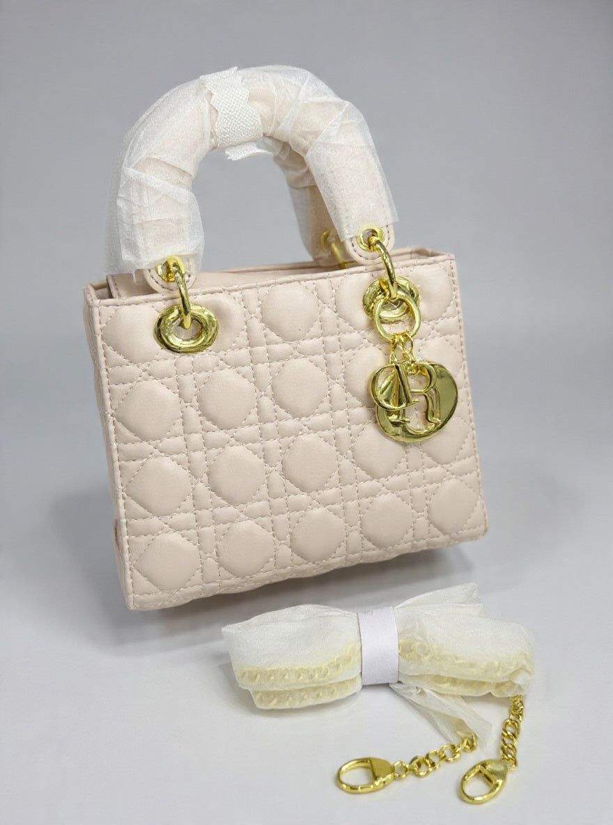 Handbags👜